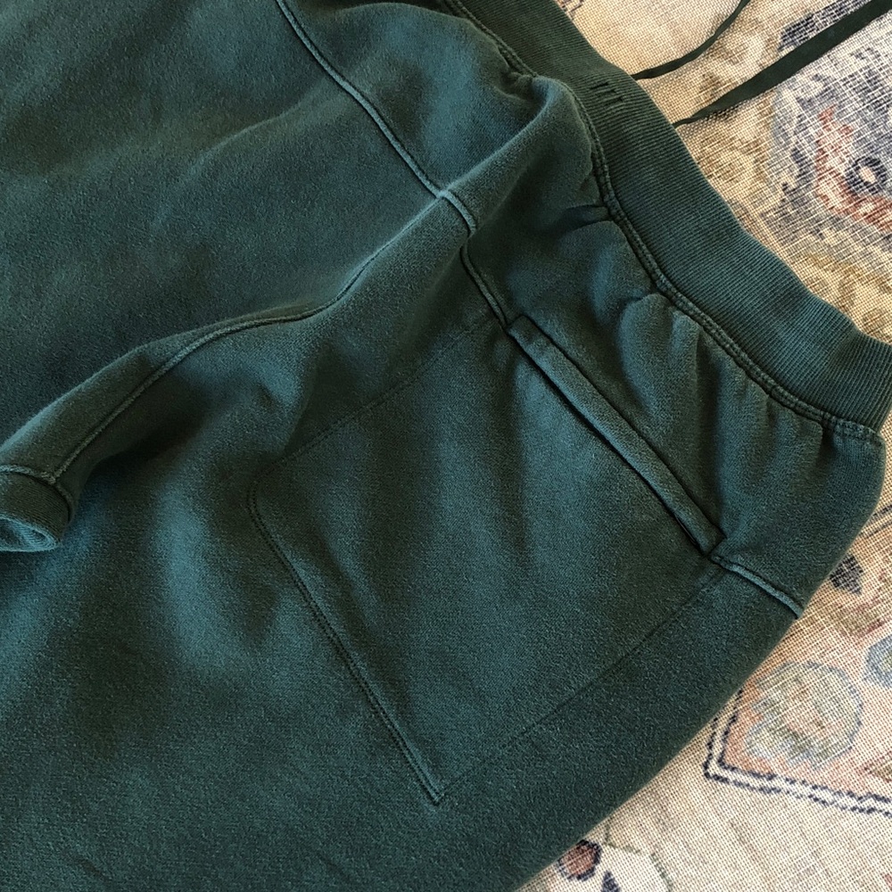 2024 Men's Lululemon Steady State Classic-Fit Pant in Rainforest Green, Size L